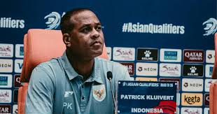 Olahraga Cuma 4 Menit Sehari? Ini Bukti Ilmiah 2026 yang Membuat Pelatih Dunia Terkejut